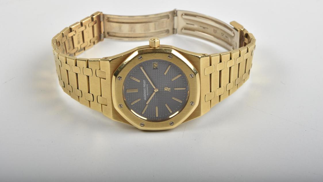Enchères montres sales